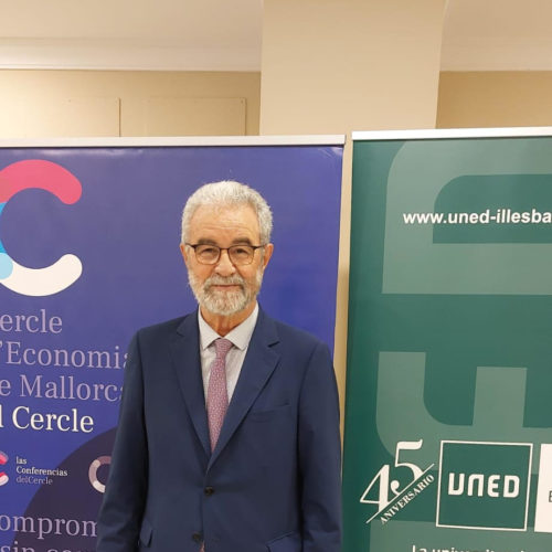 Conferencia de José María Zabala “Las Estrategias de CTI y el desarrollo Regional”