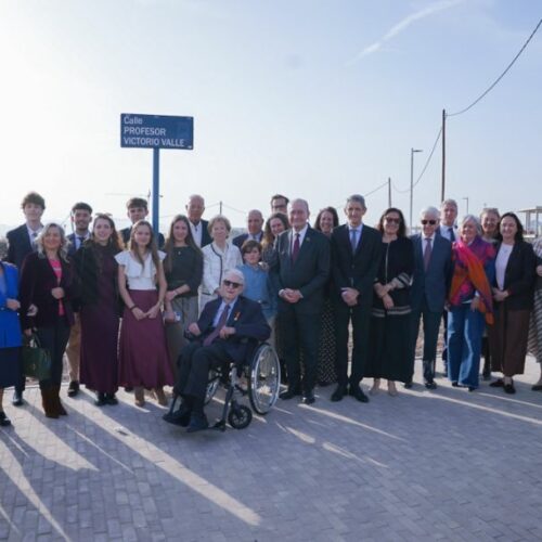 Victorio Valle, economista y exdecano de la UNED, da nombre a una calle en Málaga