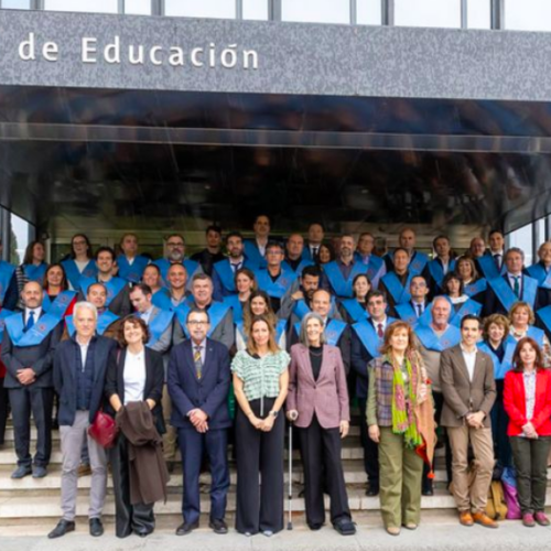 https://www.uned.es/universidad/inicio/noticias/mostrarnoticia?noticia=el-esfuerzo-recompensado-la-facultad-de-geografia-e-historia-celebra-el-gran-dia-de-sus-nuevos-graduados