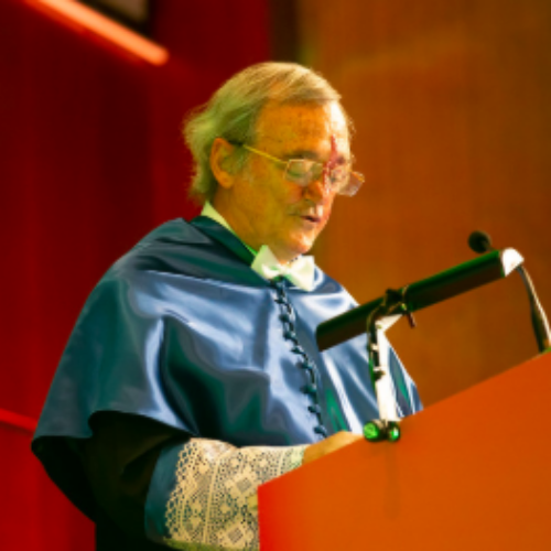 El doctor honoris causa de la UNED, Mariano Barbacid, explica su descubrimiento para tratar el cáncer de páncreas