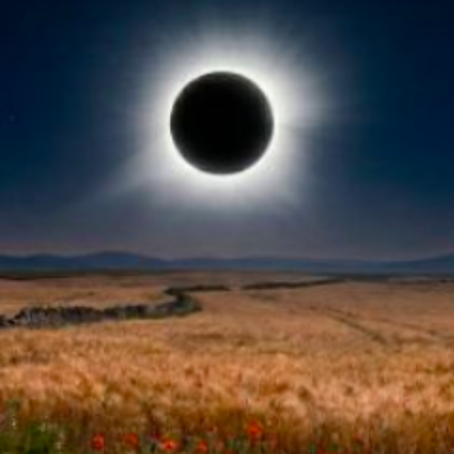 Preparados para el eclipse de agosto desde lo astronómico, lo cultural y lo social