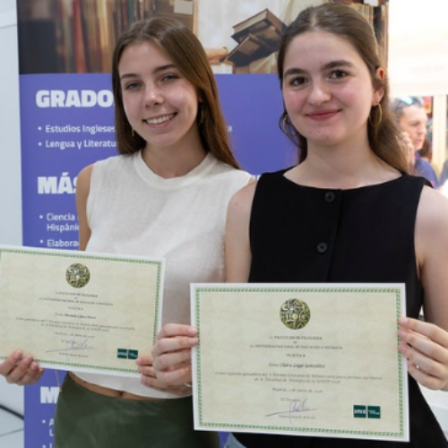 La UNED premia el talento de las nuevas voces literarias en la Feria del Libro de Madrid