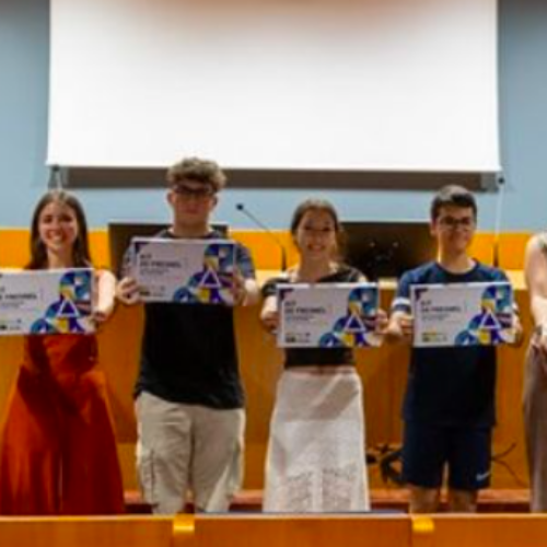 La UNED impulsa vocaciones científicas escolares con sus kits de física experimental