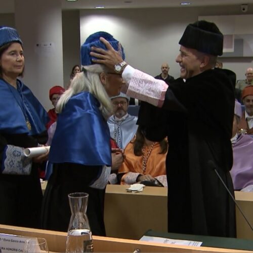 La UNED reconoce las aportaciones a la ciencia de Elena García Armada y Eva Nogales con el ‘honoris causa’