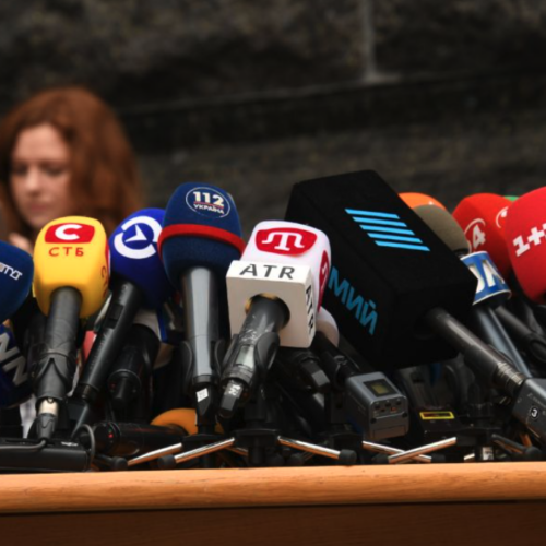 La UNED pone en marcha un proyecto para reforzar la libertad de prensa y combatir la desinformación