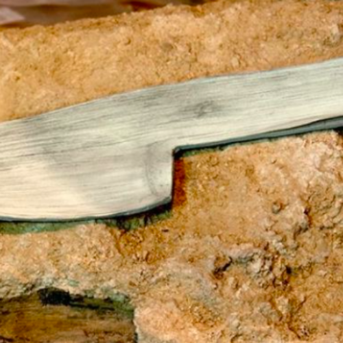 Más allá de la piedra: el Abric Romaní revela un universo neandertal hecho también de madera